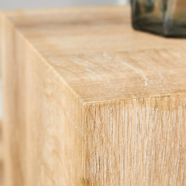 09b5cf22e9b746529af8d10b79c3b6a8_5f3ed67a444a104ad07126f773019d09 Elevate your living space with this modern MDF coffee table that showcases smooth, light wood color texture patterns. It is characterized by stylish design.12*12*19.6