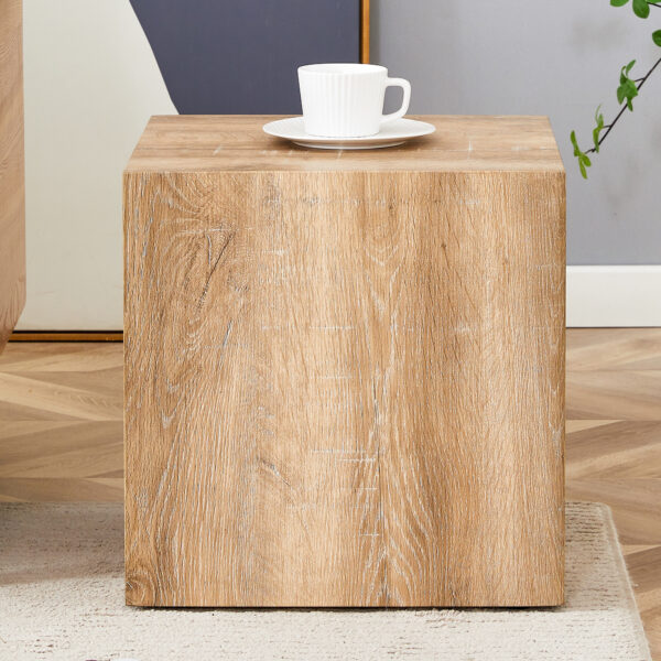0a29f7787b144e28b72e4cbadaa94fff_1a9c0d998ea1f1e6ea07a41ced41998c Elevate your living space with this square modern MDF coffee table that showcases smooth, light wood color texture patterns. It is characterized by stylish design.15.7*15.7*15.7