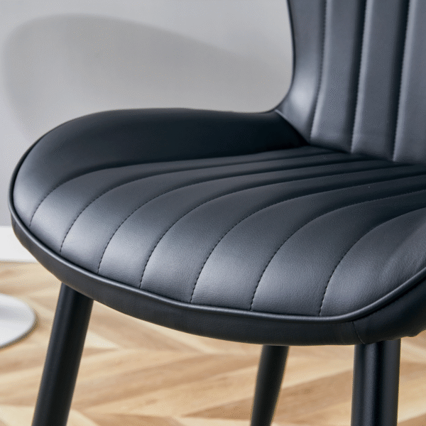 105008772c184ffcb843a83047094b7f_ad16185441420f7e6e8f6cb3b9670f02 The Black Minimalist Ergonomic Dining Chair Comes In A Pack of 4, With A Comfortable Design Of Extended And Curved Seat Cushions, Unlocking A Comfortable And Minimalist New Sitting Posture.