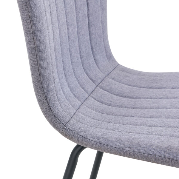 1792b9152d7549cdb58d2e10c342a1cd_53359448a6ba5ff30b39568fff8546a5 Table and chair set.A Modern Minimalist Circular Dining Table With A Diameter Of 33.3 Inches.Paired With 4 High Quality Light Gray Dining Chairs Made Of Linen Fabric.Iron pipe spraying Legs.