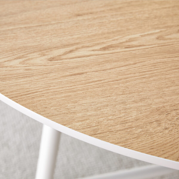 22519ad009f44f32aa93d9c6716e7c02_ca10c9cb87f29cffd13a6df5f49d0c54 Table and chair set, MDF desktop, white metal table legs, stable and beautiful, suitable for most styles of home. Modern simple dining table, comfortable seating.