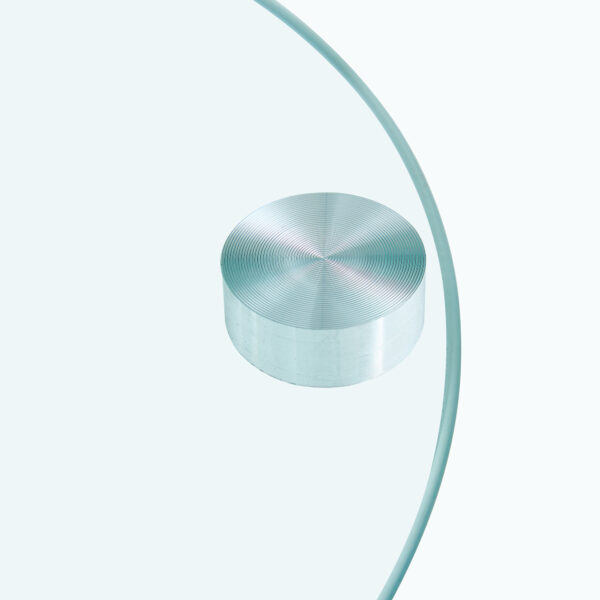246a1e8aa1534b87bea949bfc084870c_03b8a0b23628b2da9825814fd8970547 Double layer rotatable round glass.The rotatable design makes it more convenient to retrieve and place items.The upper glass has a diameter of 24 inches, while the lower glass15 inches.