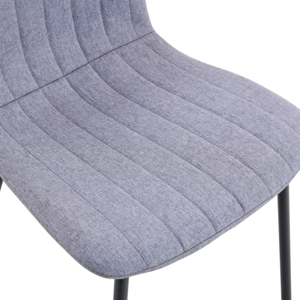 327a9679be0047dbb6a10b0e53367d73_b2610f86eaed32fbc1178c2cd6479b15 Luxury Minimalist Chairs - A set of 4 high quality dining chairs with black metal legs. The integral metal leg structure is suitable for various interior decoration styles.