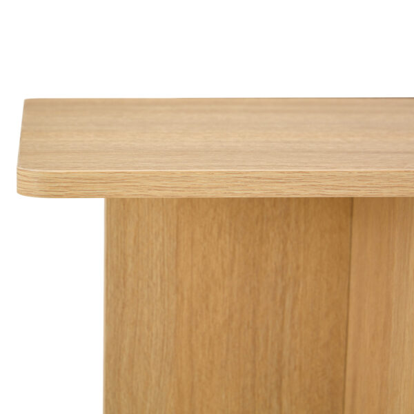 A modern and practical wood colored coffee table. The coffee table is made of medium density fiberboard material and is suitable for living rooms, bedrooms, and study rooms. CT-2O