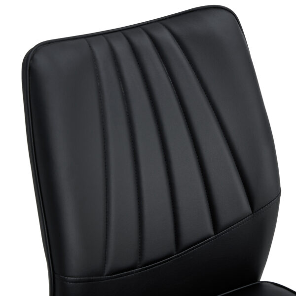 5c125b9a5a2c424eb567a71688966ac8_20240205_8bcbab6f8e033f81e6d255861d067ece 6 black dining chairs. Modern chairs from the Middle Ages. Made of PU material cushion and silver metal legs. Suitable for restaurants and living rooms