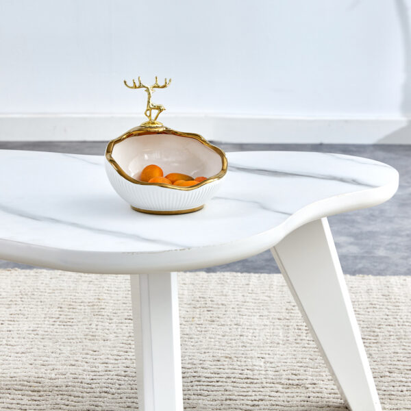 65bbc732286940899a16334273e2baaa_158710fbb8379967472f87ad6e096315 Modern minimalist white imitation marble table top. Solid wood legs, cloud shape to give you a new experience, computer desk. The game table. Suitable for dining and living rooms.