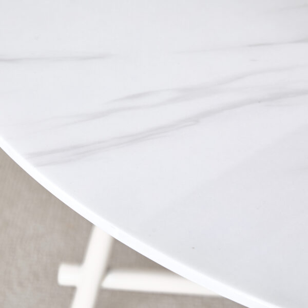 6a2dee266f634638b884c27378eb9ef7_09d332125fa5a3da26c44f377a4a643c Table and chair set, MDF desktop, white metal table legs, stable and beautiful, suitable for most styles of home. Modern simple dining table, comfortable seating.