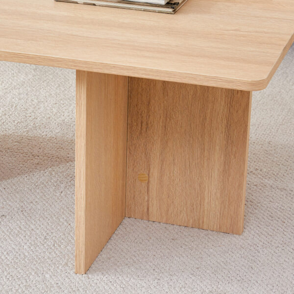 A modern and practical wood colored coffee table. The coffee table is made of medium density fiberboard material and is suitable for living rooms, bedrooms, and study rooms. CT-2O