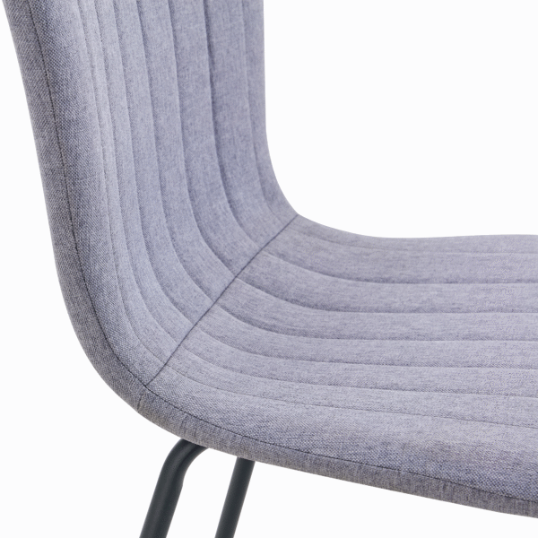 73d41b6a17144fddafd3d588c719306b_50448b1599a3c7ee22498225a3d2daef Luxury Minimalist Chairs - A set of 4 high quality dining chairs with black metal legs. The integral metal leg structure is suitable for various interior decoration styles.