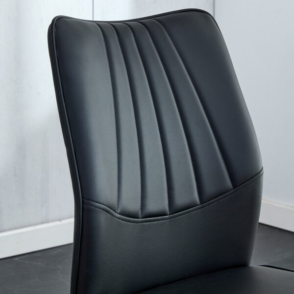 7dcffc2896e744ae8759d6a965508365_20240205_a7efb4faeb883cfd7abe7072eae7edb4 6 black dining chairs. Modern chairs from the Middle Ages. Made of PU material cushion and silver metal legs. Suitable for restaurants and living rooms