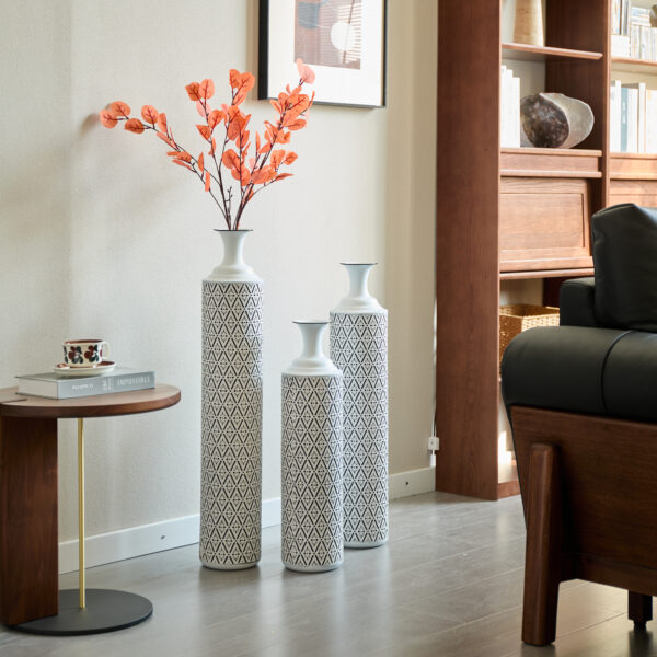 9ae5a186018547cb844326d2bd880f41_11392e1a9169d39f25100091c8fa8f2d Floor Metal Vases Decorated White Metal vases Set of 3 gorgeous home decoration large glazed metal vases 24in/28.7in/33.5in height