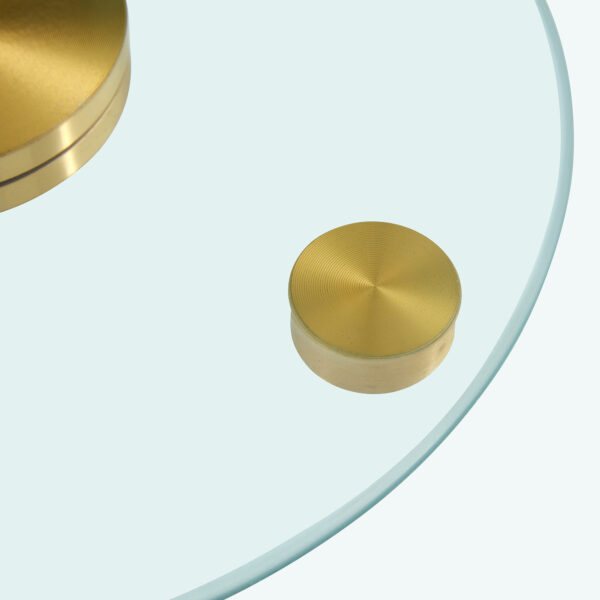 a7fcb4c4793b4c3e83b3cade68fd364b_672e1118f2c87a8406e9f3b82102cdc7 Double layer rotatable round glass.Golden aluminum plate,The rotatable design makes it convenient to retrieve and place items.The upper glass has a diameter of 20 inches,the lower glass15 inches.