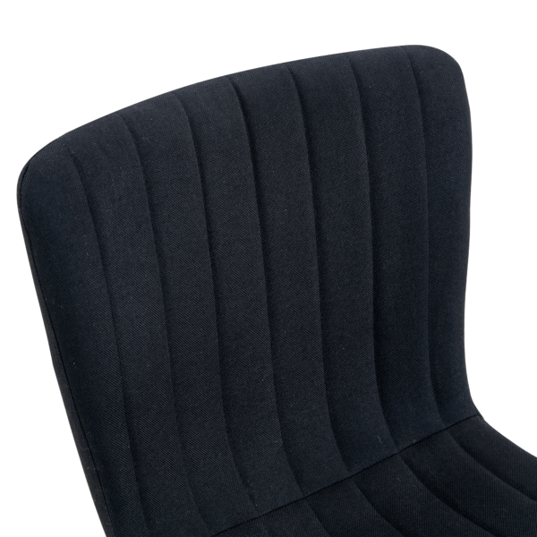 acb5dfcd0ee8429cb45e410dc2c31a2b_ba2cce05c514d8601705d09cebb2b737 Luxury Minimalist Chairs - A set of 4 high quality dining chairs with black metal legs. The integral metal leg structure is suitable for various interior decoration styles.