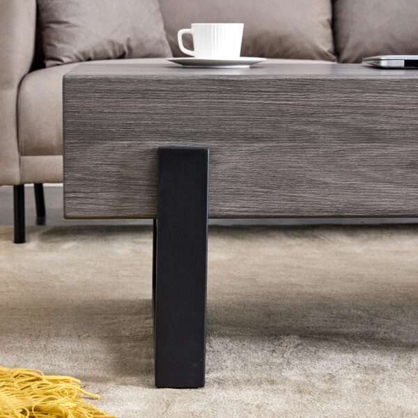 b1822abac5da49fb8c8adf588a4decda_20240122_6664287f2ba05464eb3f36b90f8f80e3 A rustic gray wood grain MDF coffee table with black metal legs - an elegant space in natural wood tones