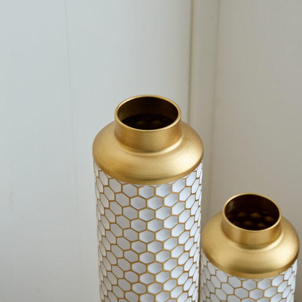 Floor metal vase modern style decoration home droplet shaped white metal vase 3-piece set gorgeous home decoration large glazed metal vase
