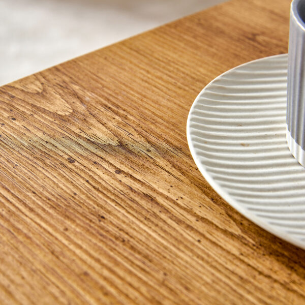 e57374ef496b4a8488069f730b94605c_992f8fe2d0feb88f957d81bbd588adae Elevate your living space with this modern MDF coffee table that showcases smooth, Wood color texture patterns. It is characterized by stylish design.11.8*11.8*19.6 inch.W1151P147815