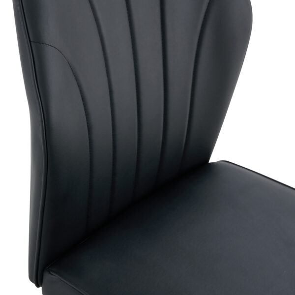 e8f8418493644361b4c08972281997e8_a538b2ceef5d300e74af880992303594 4 modern dining chairs with stylish PU patterned backrest and black metal legs for a comfortable home experience in the kitchen, bedroom and office.