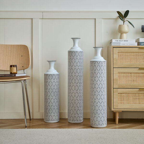 e9ef8565d3a14a38a9a4c1fd461a36e5_fe46a175cfb90cc441ac7aaf1237937f Floor Metal Vases Decorated White Metal vases Set of 3 gorgeous home decoration large glazed metal vases 24in/28.7in/33.5in height