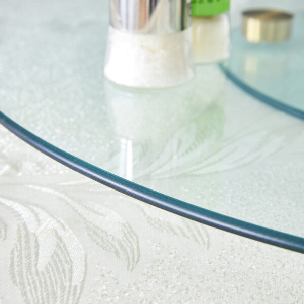 ec5c167a81f04d2ca835c924f951bbde_32283ea24be3e78495e4326f8b870788 Double layer rotatable round glass.The rotatable design makes it more convenient to retrieve and place items.The upper glass has a diameter of 30.3 inches, while the lower glass15 inches.
