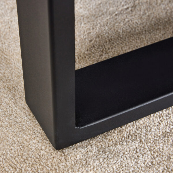 f00f16ad9cb34dc4a6454e8fccbd5b70_20240122_1bdedfaefed0a22c0d7880d32fdca578 A rustic gray wood grain MDF coffee table with black metal legs - an elegant space in natural wood tones