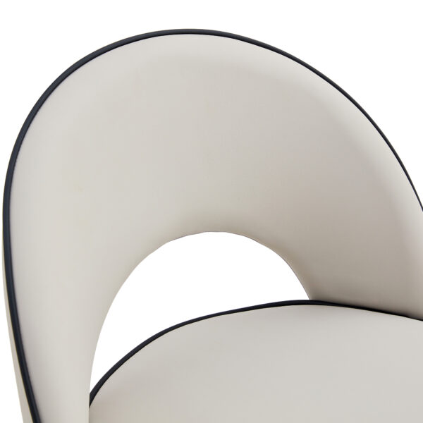 feedabf72b4f49e8a12d45d9fc4f5bd8_582921b572977638ca3307ca974ed847 360 ° rotatable bar chair.Modern PU comfortable upholstered bar chair with smooth and beautiful black metal legs for dining room, kitchen, terrace and guest office chair.Set Of
2.W1151P153940