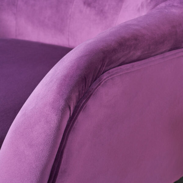d1e9483cb7df46b5aad74730e9da355c_20231128_ea655c081a767a8e4104e6e3e89723d8 ARM CHAIR