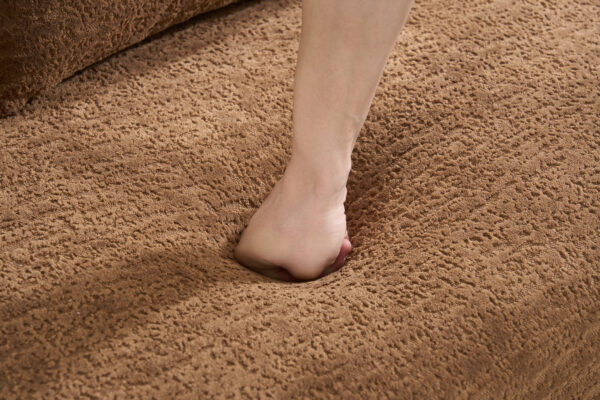 40b1e2d927a749f2942ff4f13703fcf5_c2275d754cf4386524082b974644ace5 LY-025 Curved Sofa Toffee Caramel Full Compression Sponge Sectional, 30D Chenille Modular Couch for Apartment & Living Room, 800 lbs 110"L, 60 Firmness with 4 Pillows